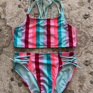 Girls swimsuit